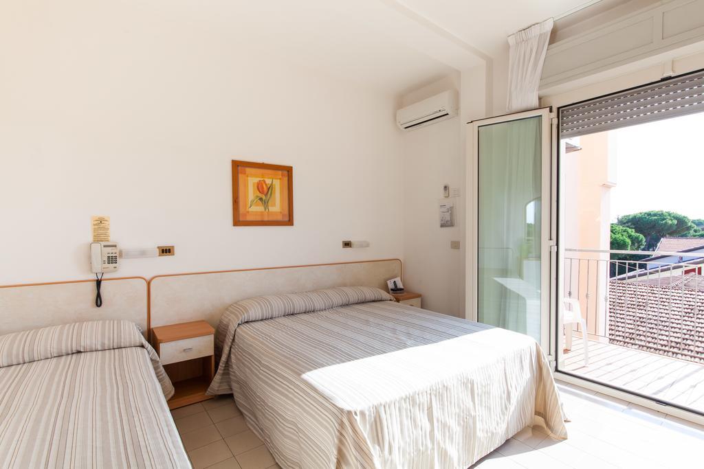 Hotel Gabry Червия Стая снимка