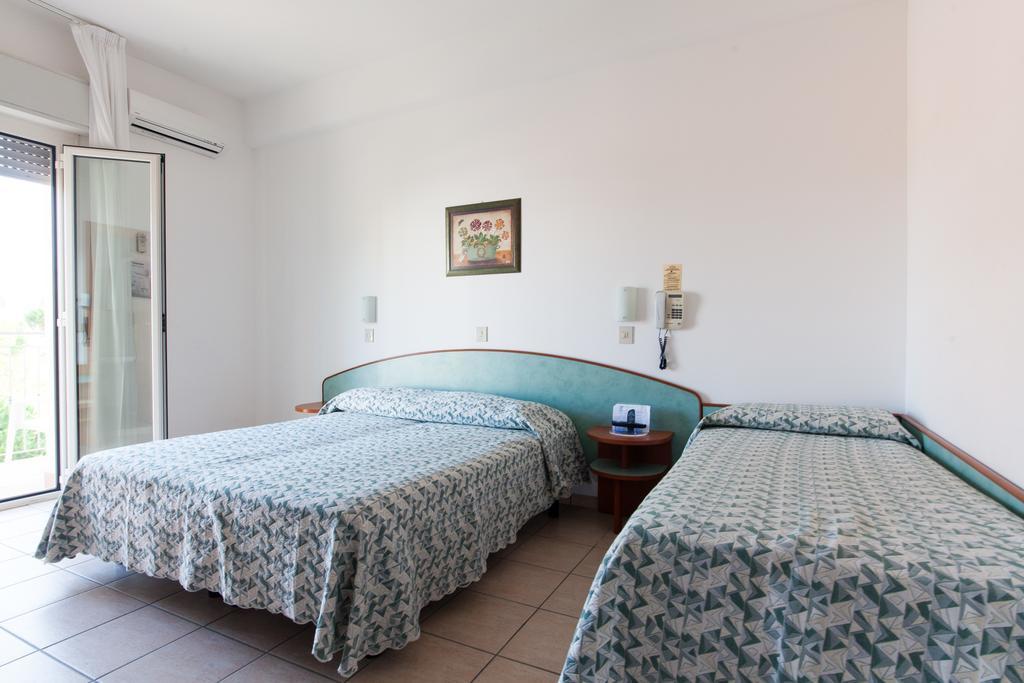 Hotel Gabry Червия Стая снимка