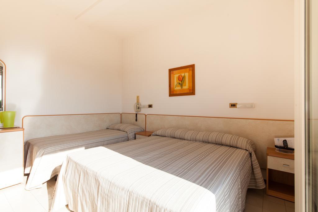 Hotel Gabry Червия Стая снимка
