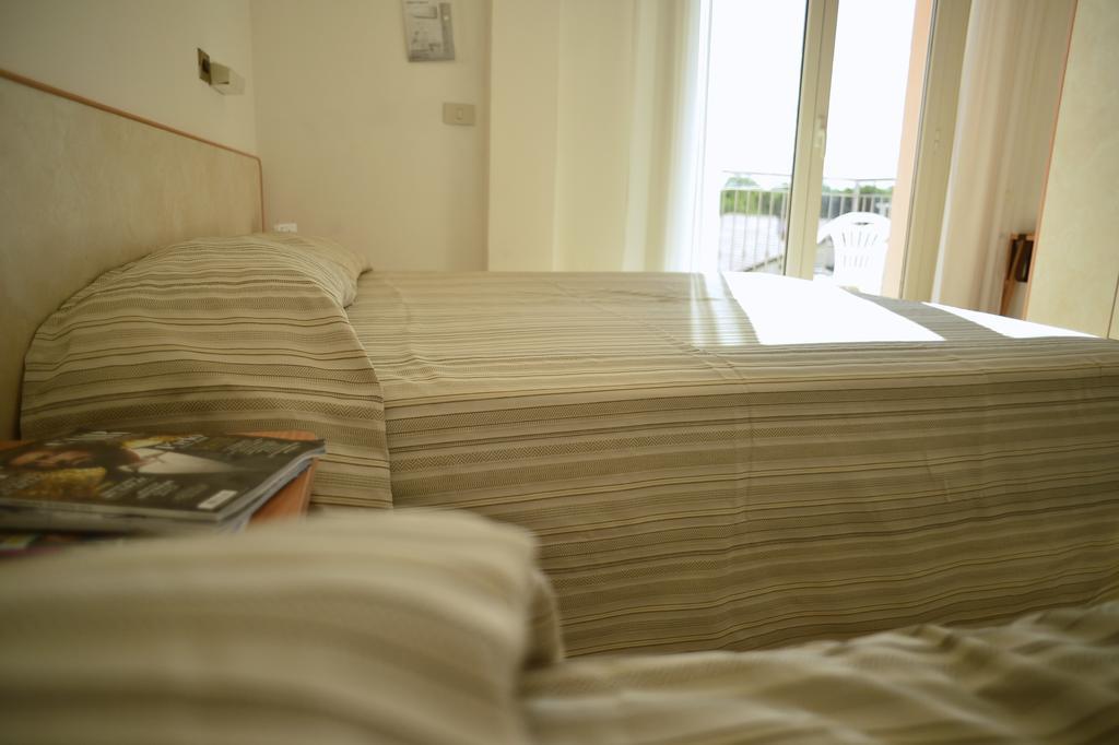 Hotel Gabry Червия Стая снимка